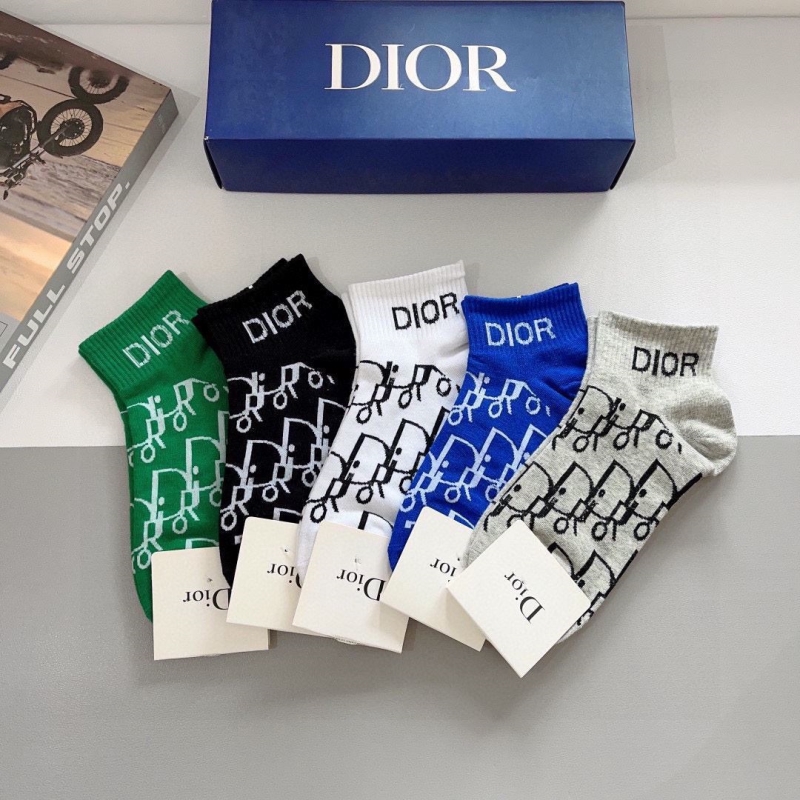 DIOR